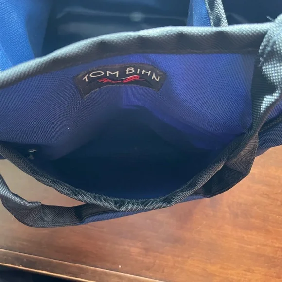 Tom Bihn Truck Tote - Picture 4 of 16